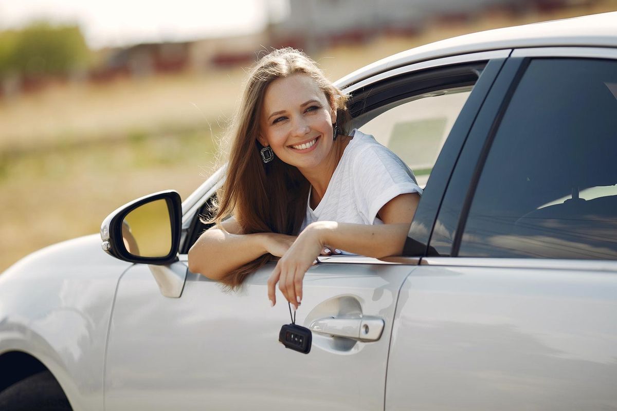 Comment fonctionne la location longue durée auto pour les particuliers ?